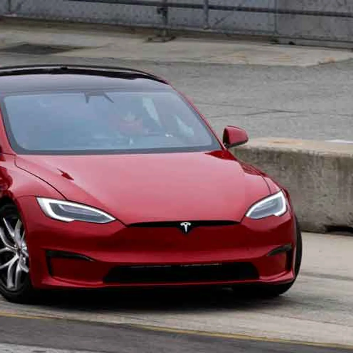 Tesla Model S Plaid